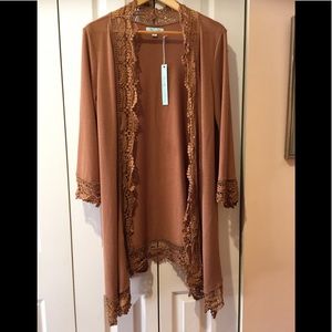 NWT~She and Sky Open Front Crochet Detail Topper